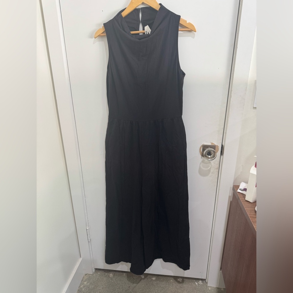 Pact Women's Black Sleeveless jumpsuit